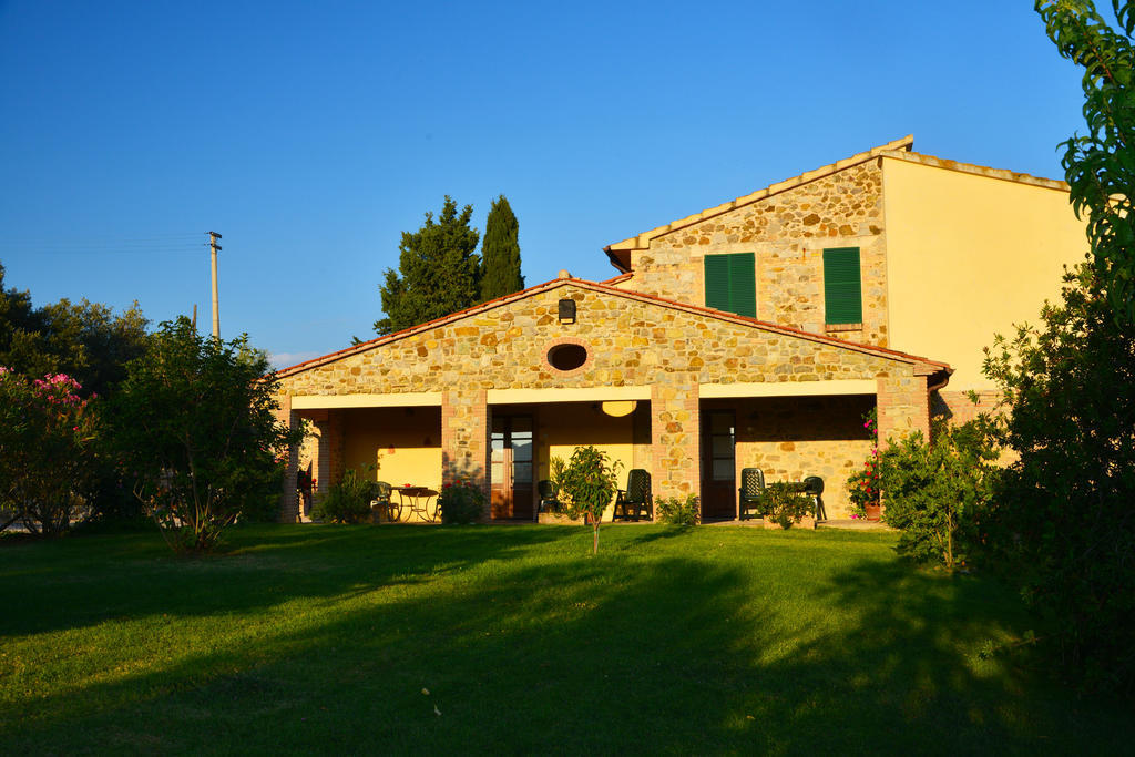 Agriturismo Podere Micitto Usi Exteriör bild